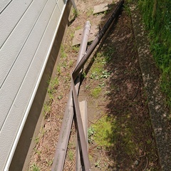 雨樋残骸_コピー